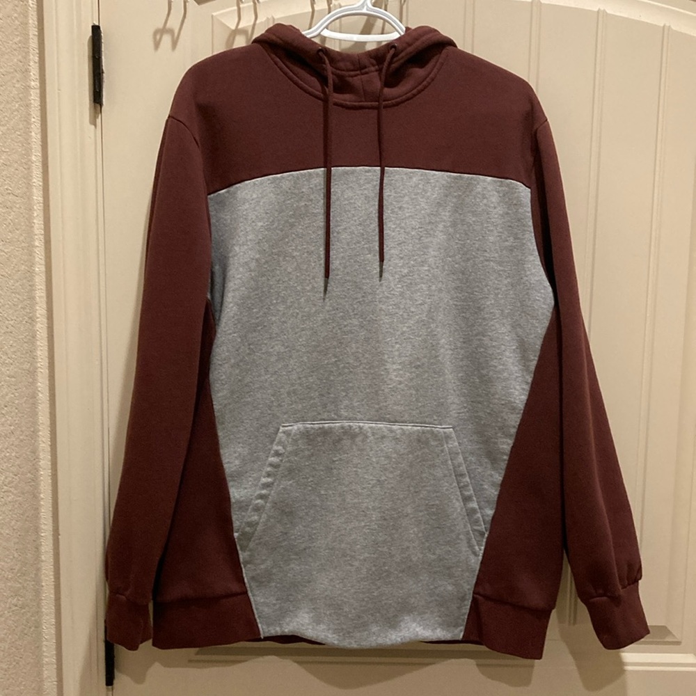 Athletic Works Men’s Size L Colorblock Fleece Hoodie Drawstrings Kangaroo Pocket